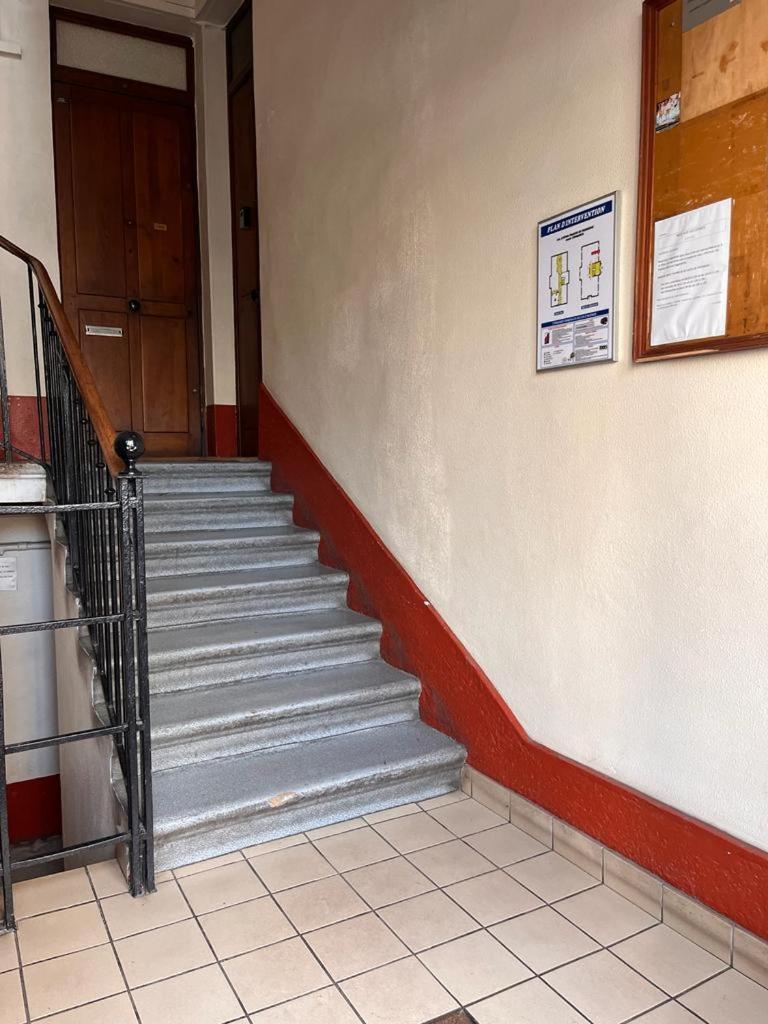 Appartement Le Pressense 2 à Vénissieux Extérieur photo