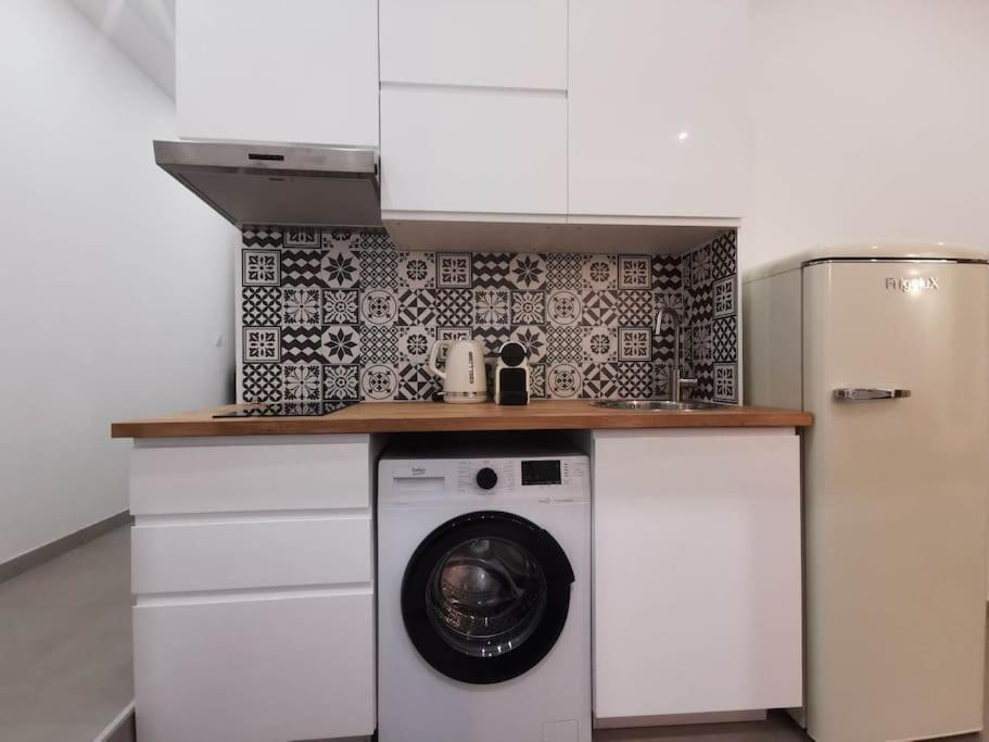 Appartement Le Pressense 2 à Vénissieux Extérieur photo
